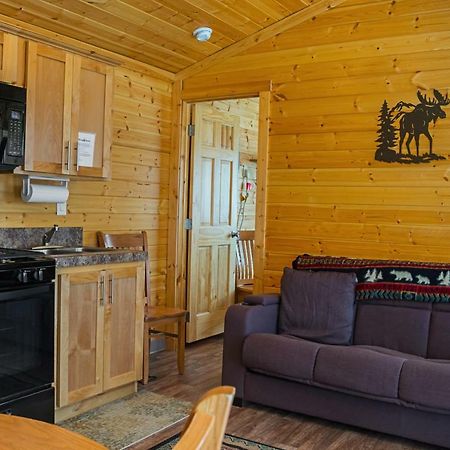Bend-Sunriver Camping Resort Cottage 1 Eksteriør billede
