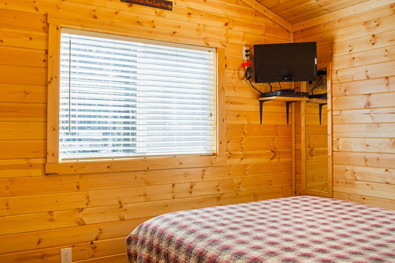 Bend-Sunriver Camping Resort Cottage 1 Eksteriør billede