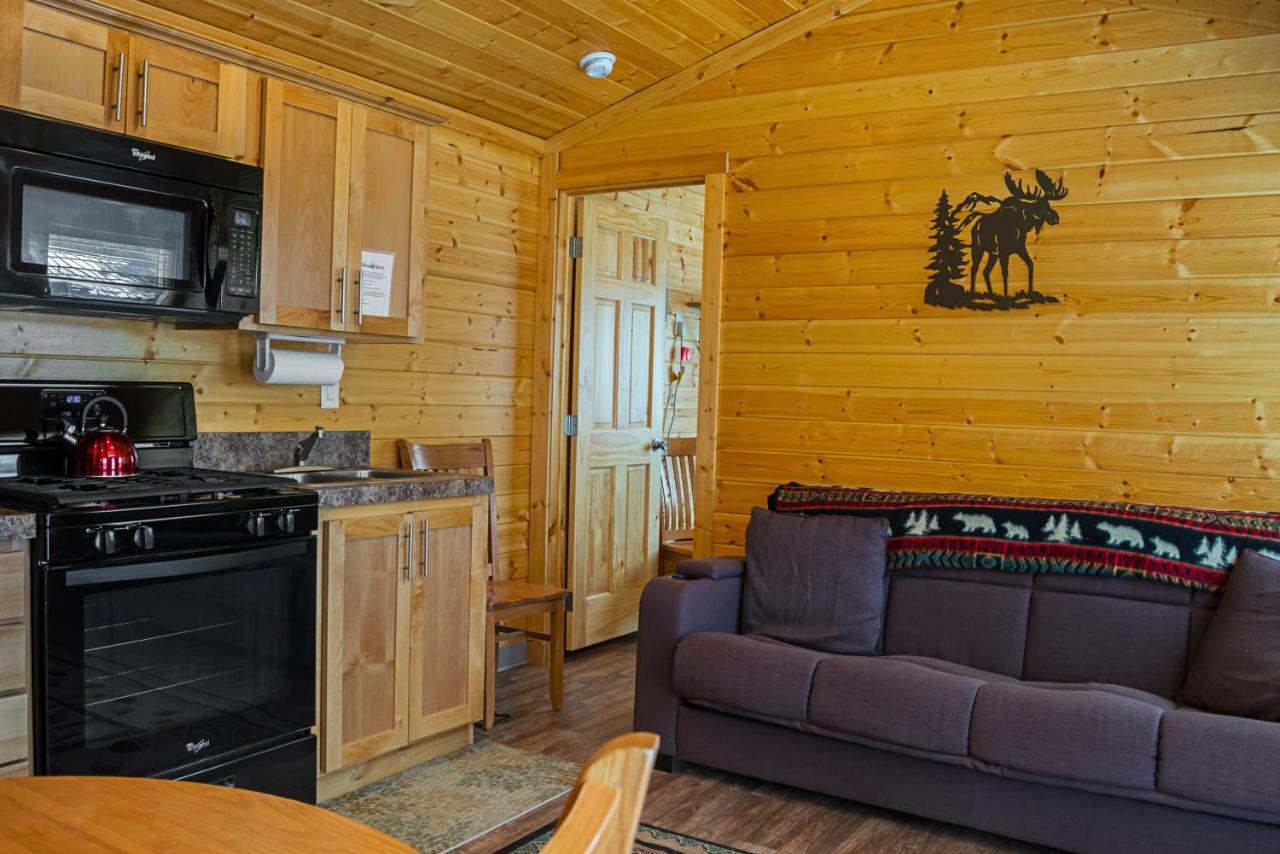 Bend-Sunriver Camping Resort Cottage 1 Eksteriør billede